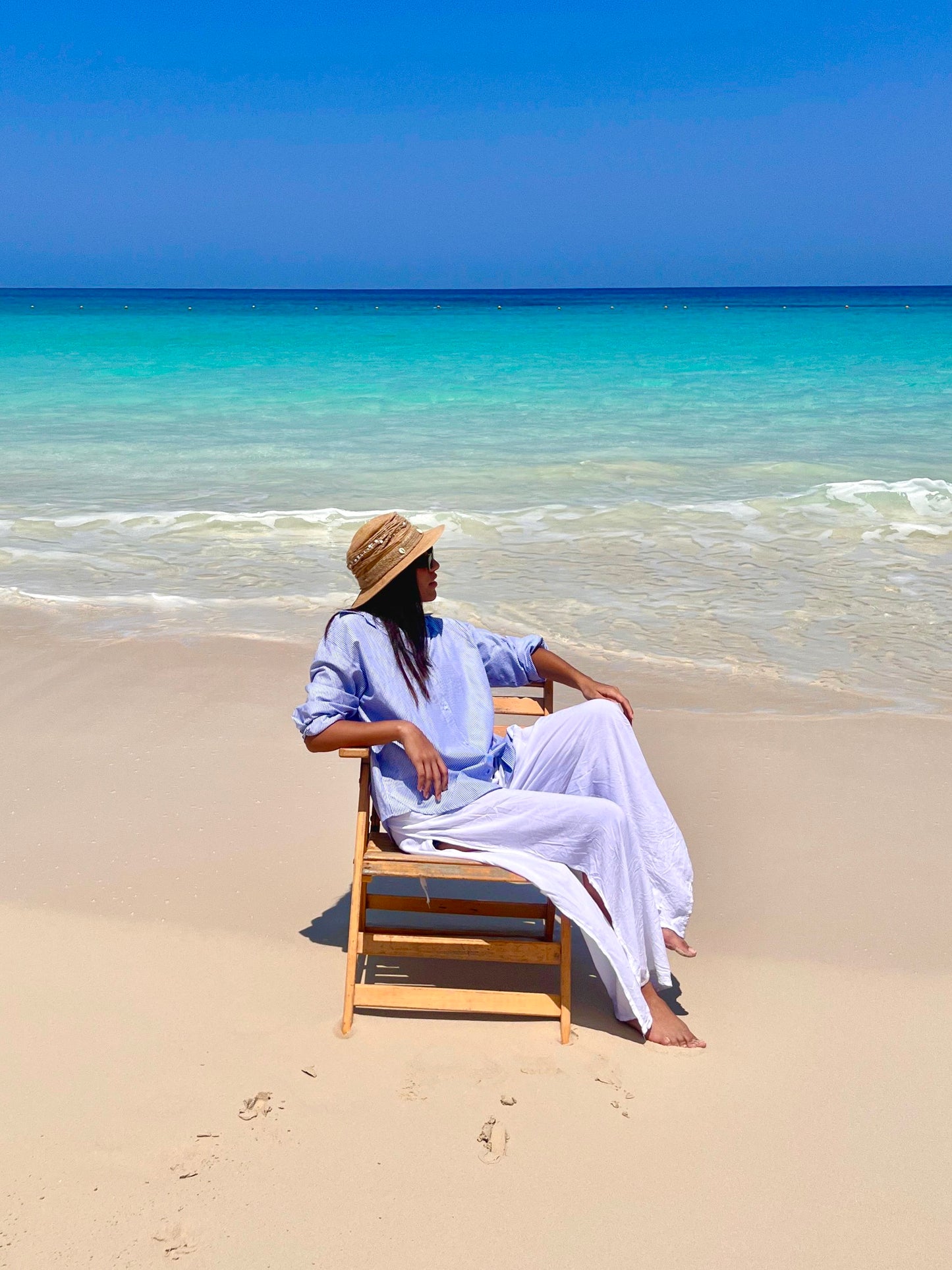 Long sleeves blue striped chemise