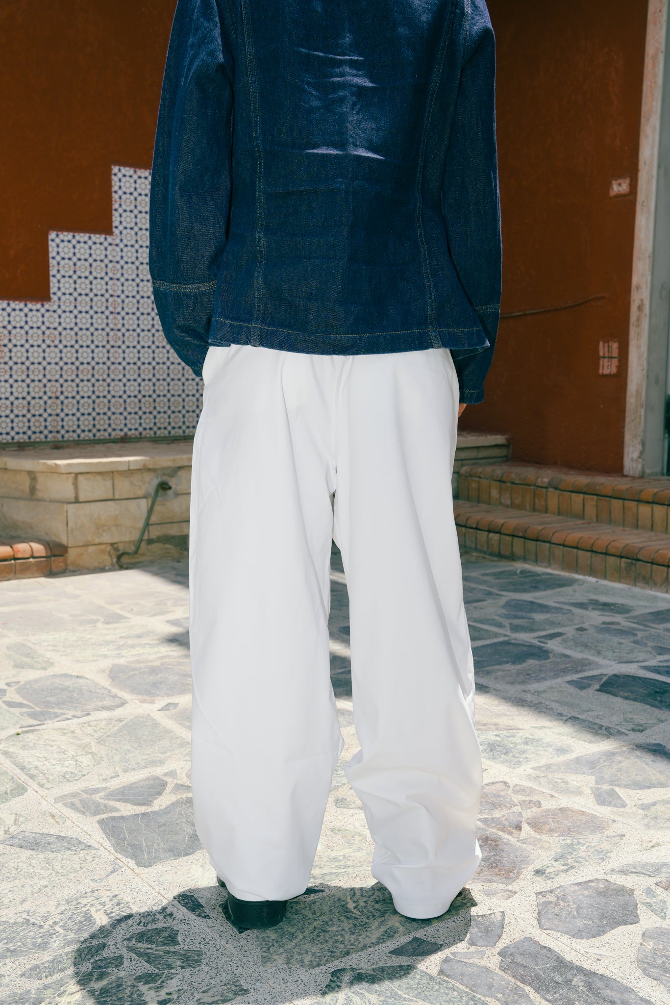 WHITE TAILORED PANTS