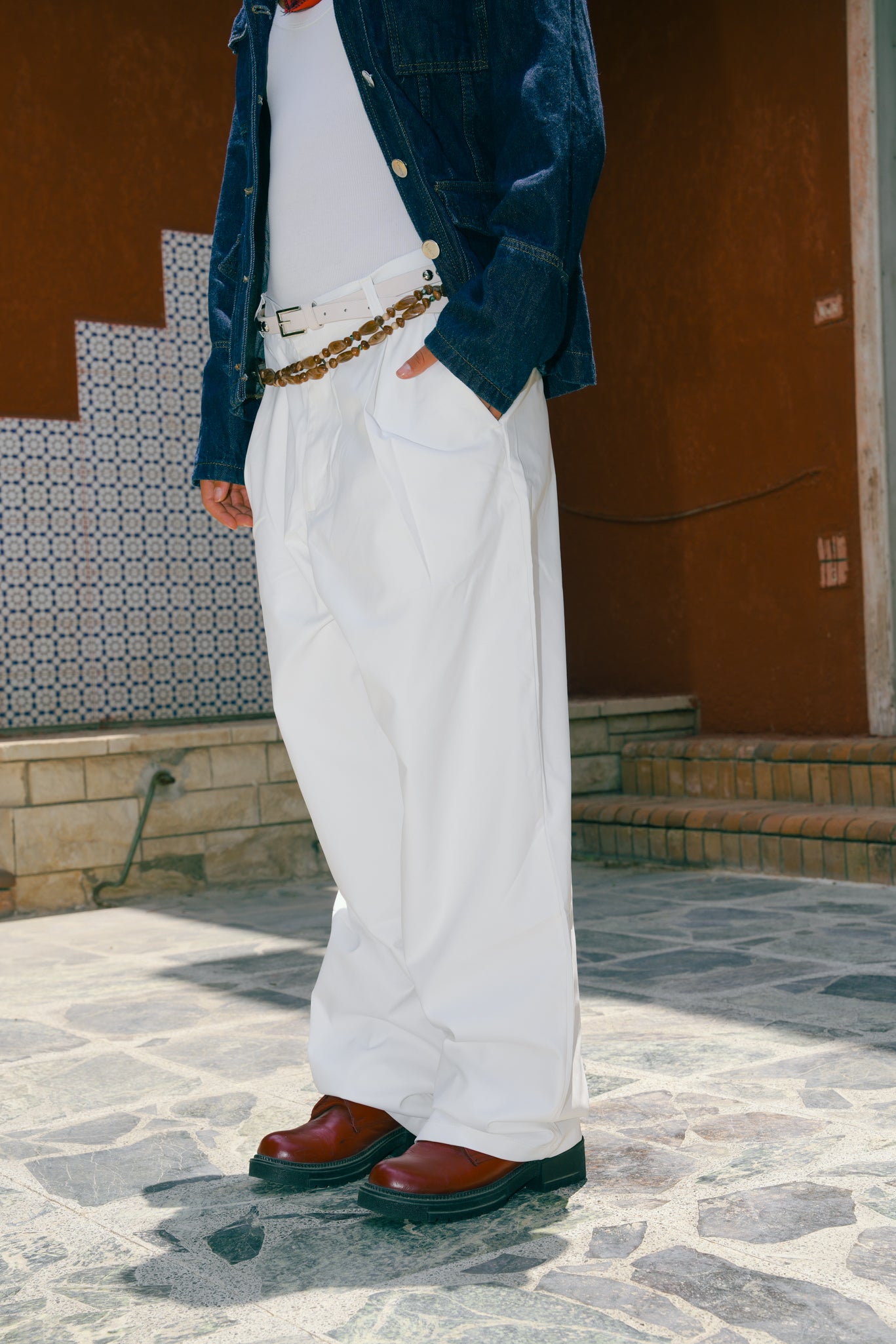 WHITE TAILORED PANTS