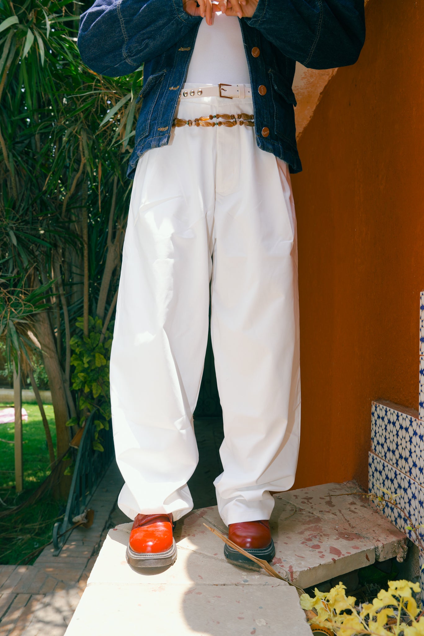 WHITE TAILORED PANTS